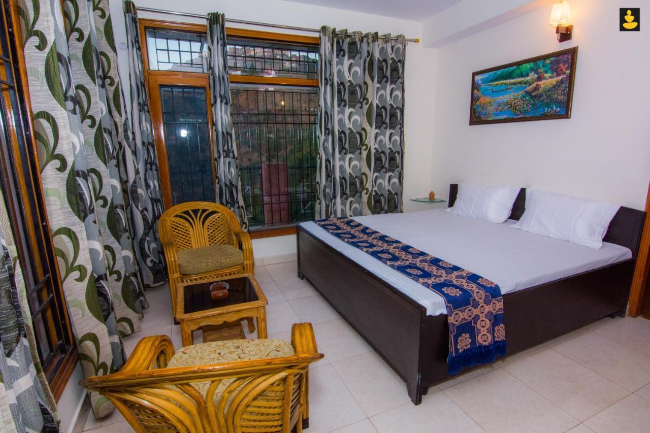 Livingstone 2Bhk Cozy Homestay In Kasauli Hills Exteriér fotografie