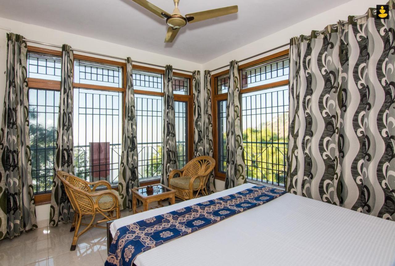 Livingstone 2Bhk Cozy Homestay In Kasauli Hills Exteriér fotografie